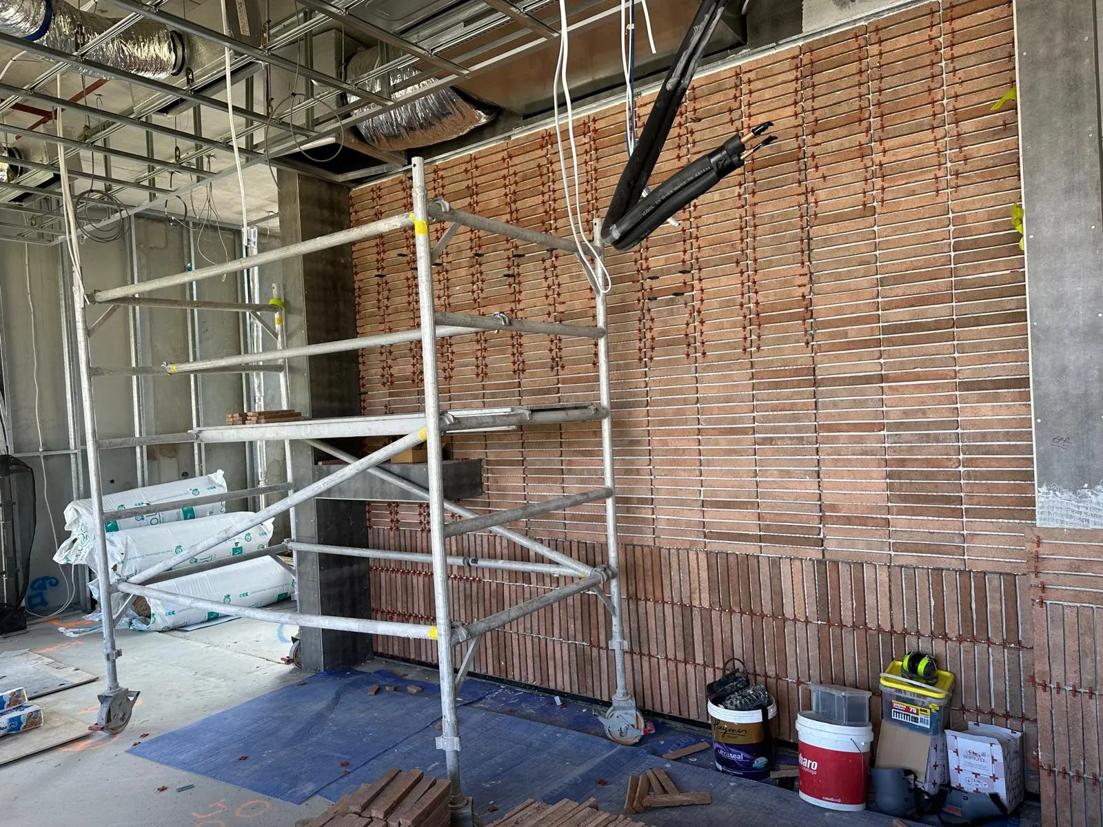 Outdoor pool tiling in Melbourne